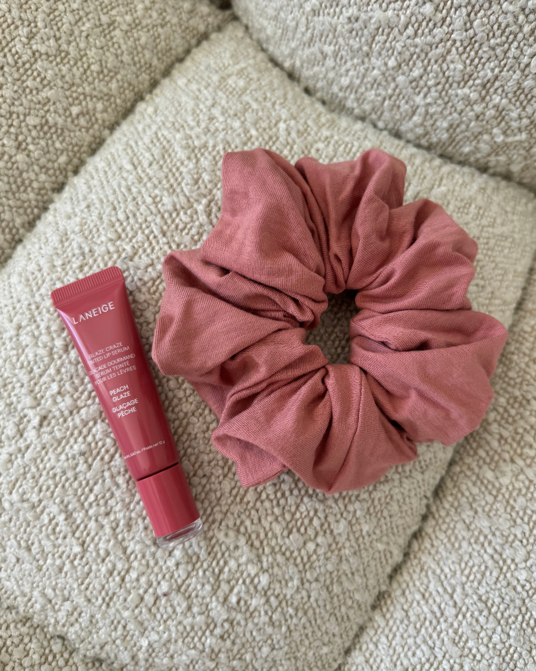 Whisper Soft Scrunchie - Ash Rose